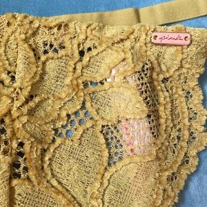 Small soft thick fabric thong